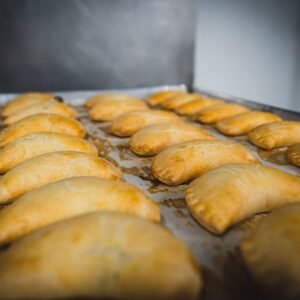 Party tray (25 assorted full size Empanadas)