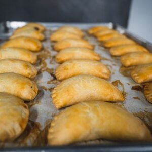 Party tray (25 assorted full size Empanadas)