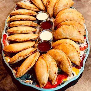 Party tray (25 assorted full size Empanadas)