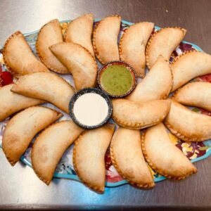 Party tray (25 assorted medium size Empanadas)